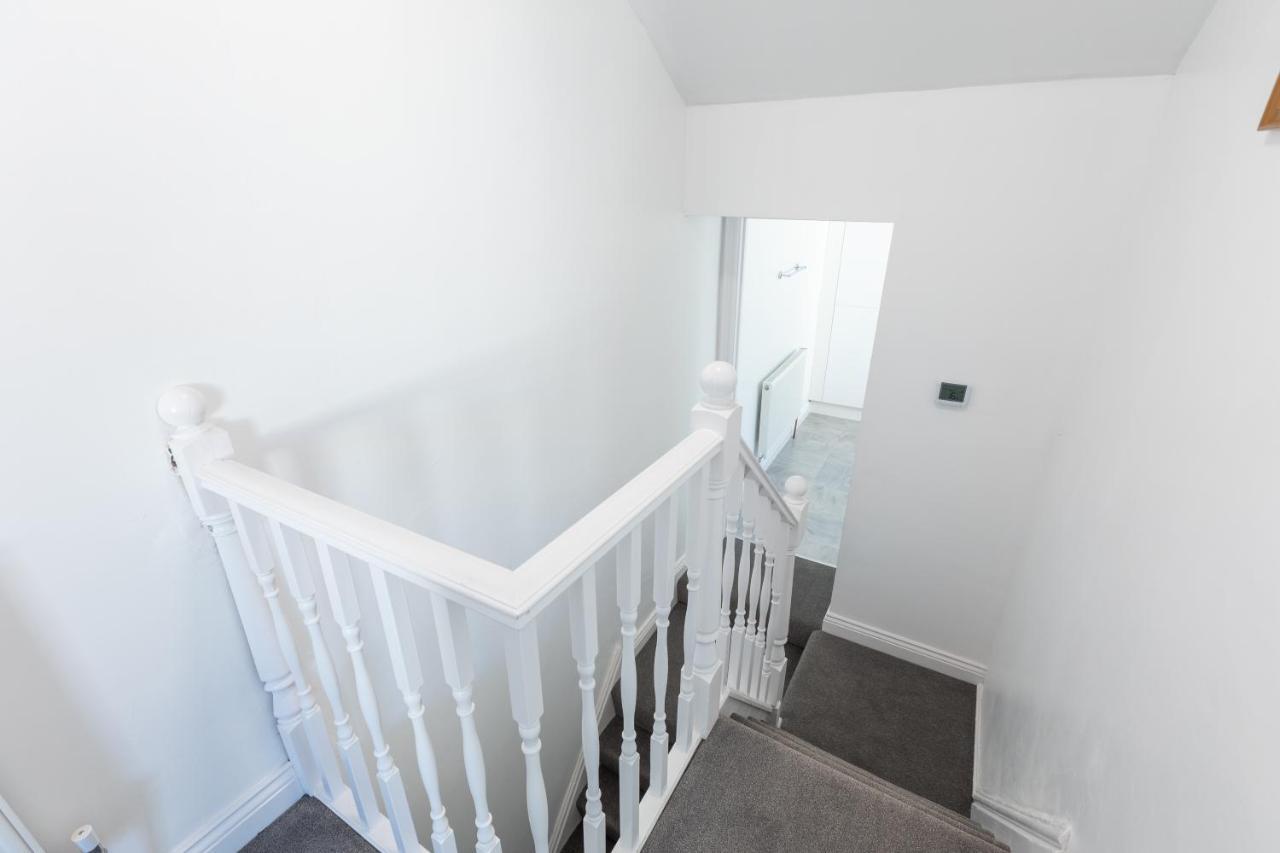Platform Stadium Apartment With Parking Kingston upon Hull Dış mekan fotoğraf